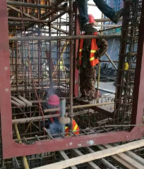 手拉葫芦参与人防门安装工作